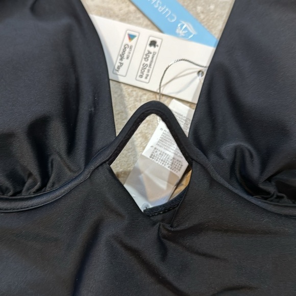 NWT! Cupshe V-Wire Underwire One-Piece Swimsuit L Black - Picture 7 of 10